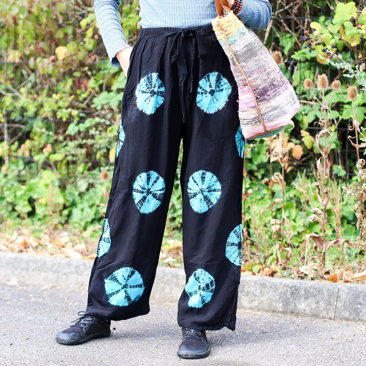 Japanese Style Lounge Pants - Black & Blue - M