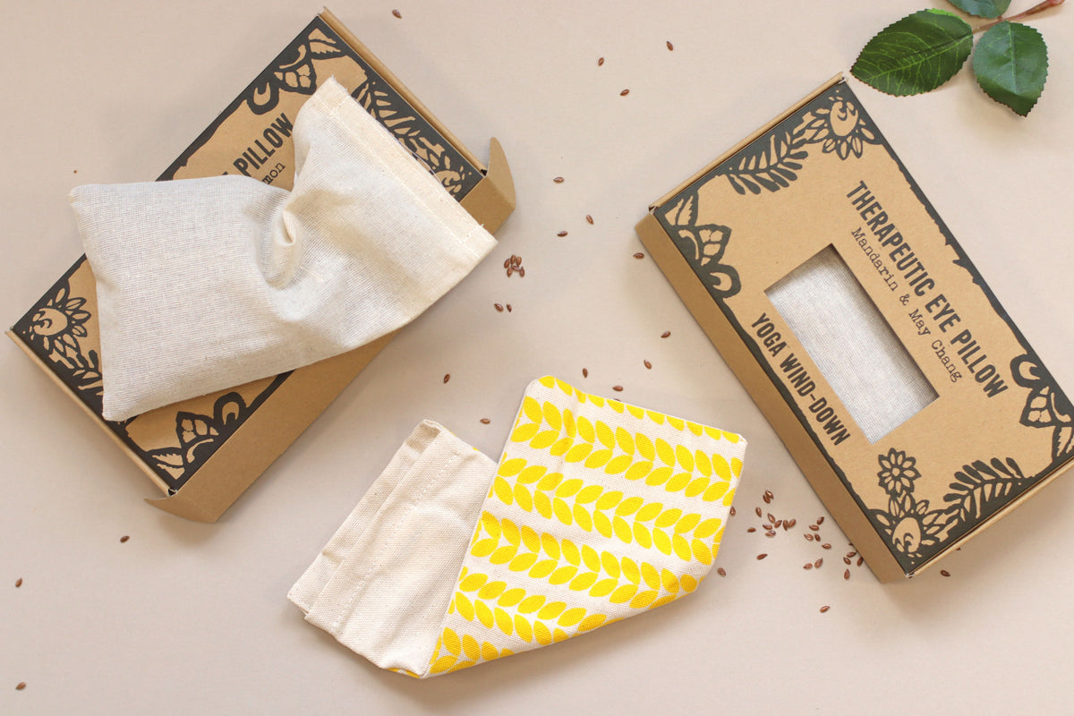 RefreshAgnes + Cat Eye Pillow - Eyebag
