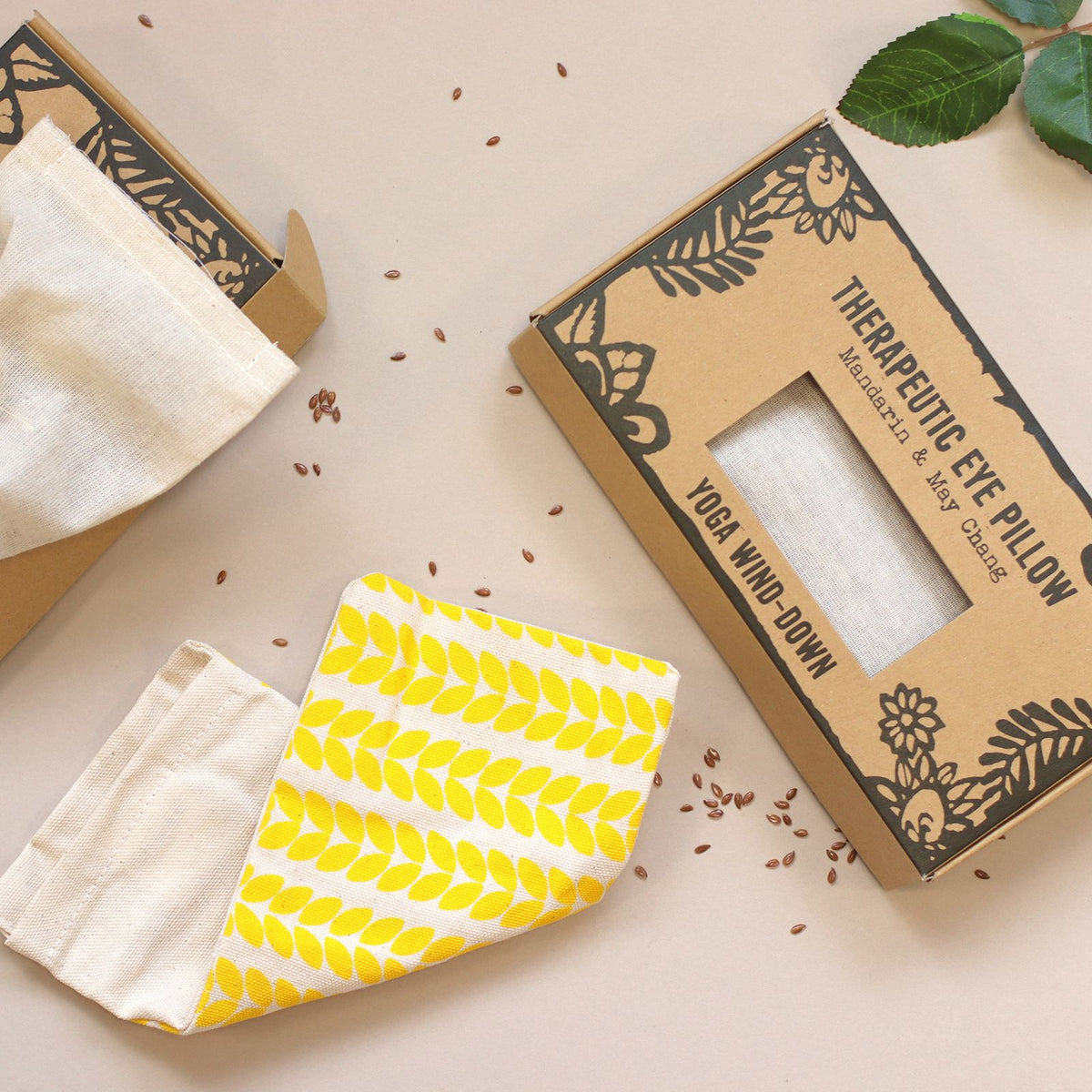 RefreshAgnes + Cat Eye Pillow - Eyebag